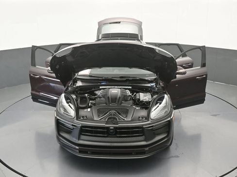 Used 2025 Porsche Macan GTS AWD/4WD image 76