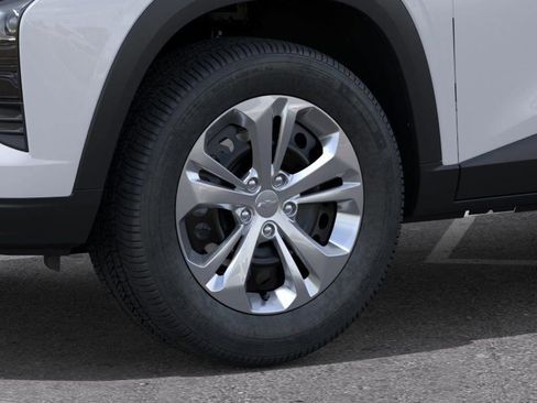 New 2026 Chevrolet Trax LS image 9