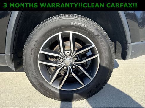 Used 2018 Jeep Grand Cherokee Limited image 25