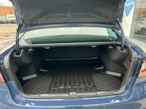 Used 2023 Subaru Legacy Limited AWD/4WD image 11