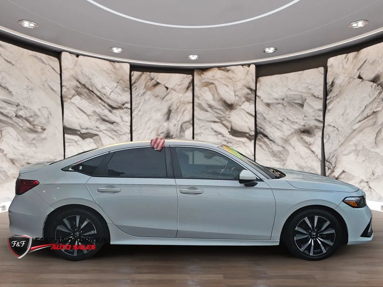 Used 2023 Honda Civic EX image 5