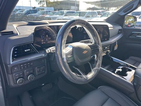 New 2026 Chevrolet Suburban Premier w/ Sun And Tow Package image 6