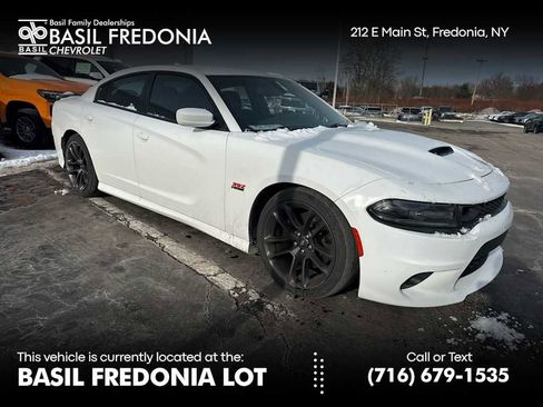 Used 2020 Dodge Charger Scat Pack w/ Navigation & Travel Group image 1
