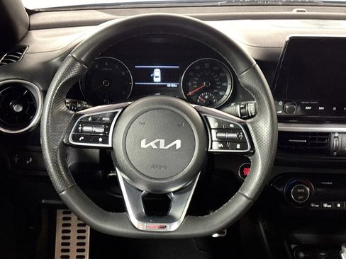 Used 2022 Kia Forte GT-Line w/ GT-Line Premium Package FWD image 13