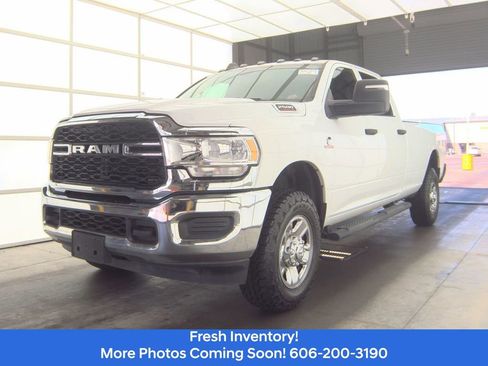 Used 2024 RAM 2500 Tradesman w/ Chrome Appearance Group AWD/4WD image 1
