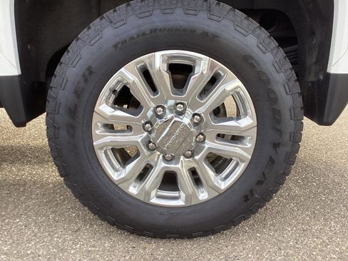 Used 2020 GMC Sierra 2500 Denali w/ Denali Ultimate Package image 8