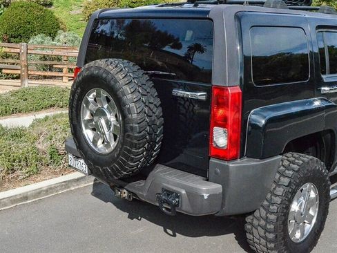 Used 2007 HUMMER H3 image 13