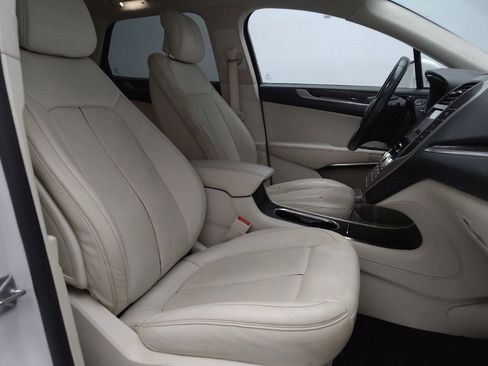 Used 2019 Lincoln MKC Black Label image 21