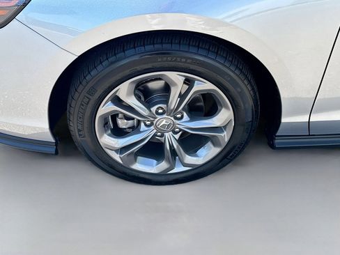 Used 2024 Honda Accord EX image 26