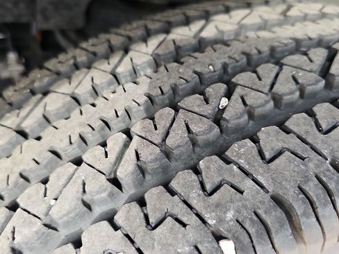 Used 2024 GMC Savana 2500 Work Van w/ Driver Convenience Package image 5