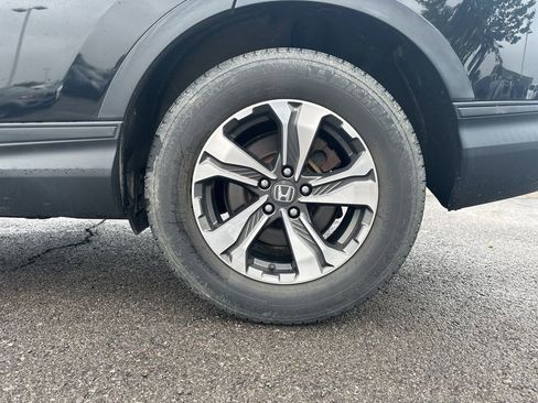 Used 2019 Honda CR-V LX image 5