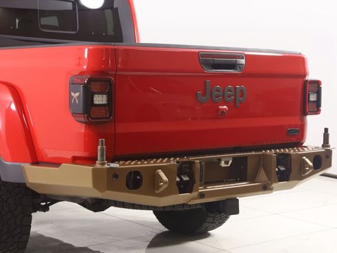 Used 2020 Jeep Gladiator Rubicon AWD/4WD image 23