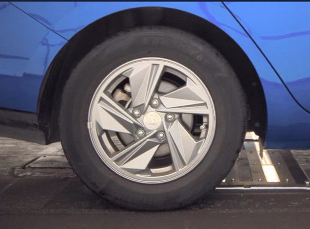 Certified 2026 Hyundai Elantra SE FWD image 18
