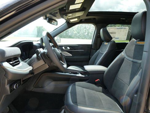 New 2026 Ford Explorer Tremor w/ Tremor Ultimate Package AWD/4WD image 16