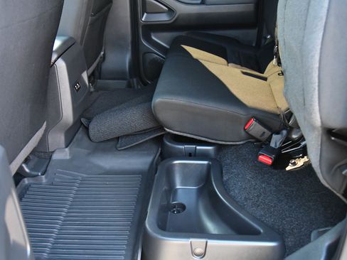 Used 2024 Nissan Frontier PRO-4X w/ Off-Road Protection Package image 35