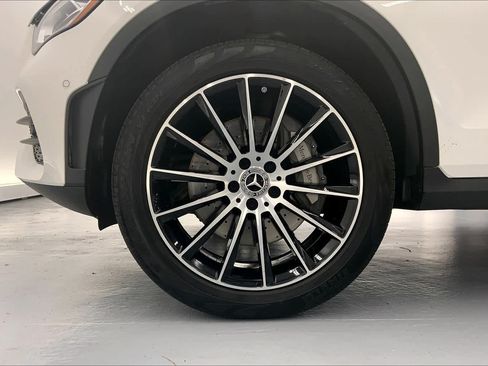 Certified 2022 Mercedes-Benz GLC 300 image 10