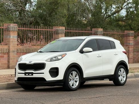 Used 2018 Kia Sportage LX w/ LX Popular Package FWD image 1