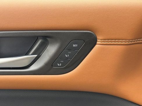 New 2026 Nissan Pathfinder Platinum image 15