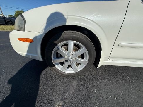 Used 2003 Nissan Maxima GLE FWD image 10