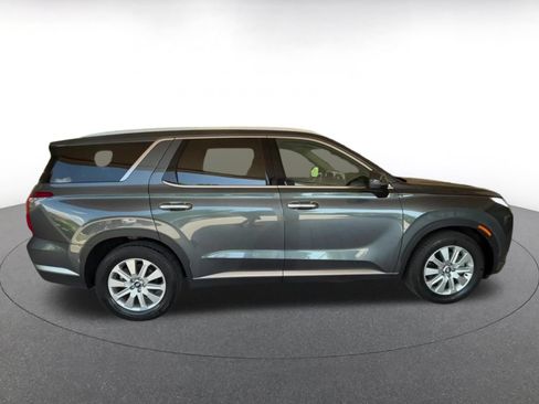 Used 2025 Hyundai Palisade SEL FWD image 15