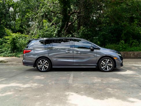 Used 2019 Honda Odyssey Elite image 10