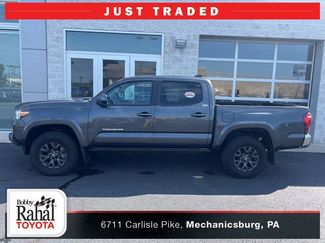 Certified 2022 Toyota Tacoma SR5 image 1