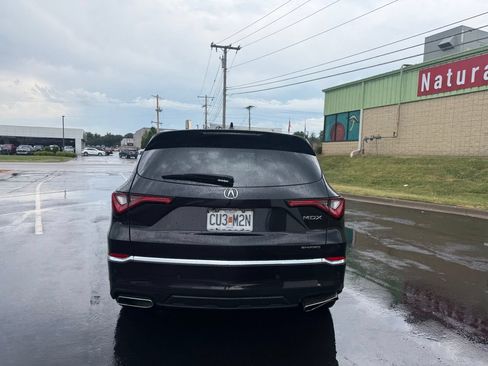 Used 2022 Acura MDX w/ Technology Package AWD/4WD image 5