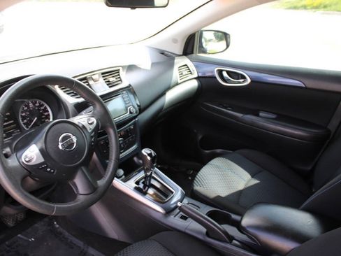 Used 2018 Nissan Sentra SR FWD image 19