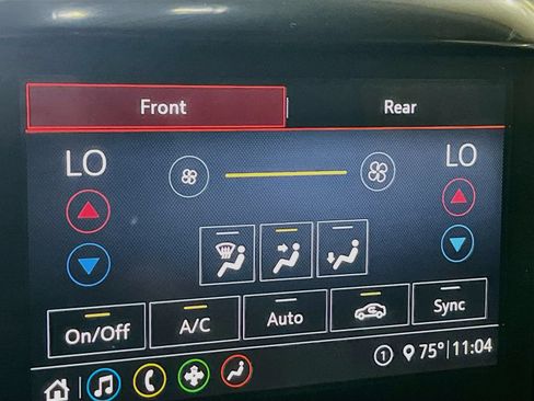 Used 2021 Chevrolet Traverse LT AWD/4WD image 15