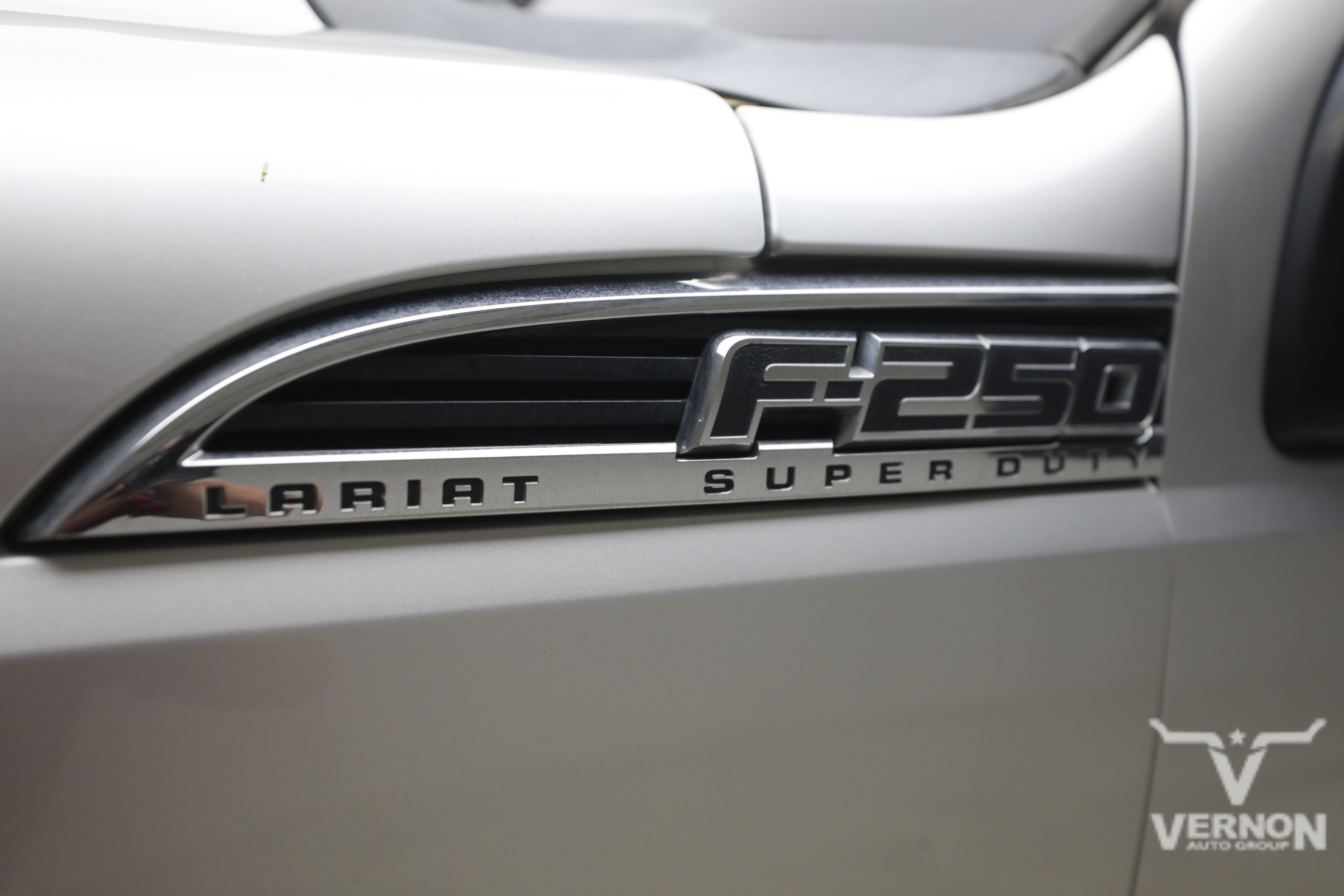 Used 2011 Ford F250 Lariat w/ Lariat Interior Pkg AWD/4WD image 10