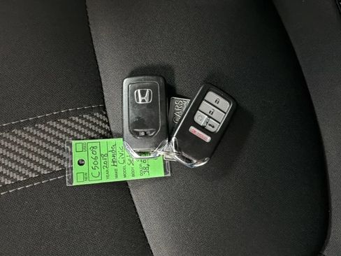 Used 2018 Honda Civic EX image 29