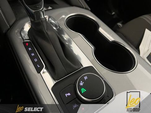 Used 2023 Chevrolet Blazer LT w/ Convenience Package FWD image 13