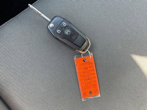 Used 2017 Ford F150 XLT w/ Equipment Group 302A Luxury image 11