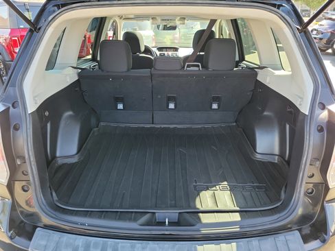 Used 2018 Subaru Forester 2.5i Premium AWD/4WD image 13