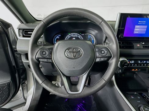 Used 2023 Toyota RAV4 SE AWD/4WD image 15