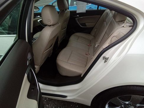 Used 2012 Buick Regal Premium image 9