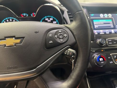 Used 2014 Chevrolet Impala LT w/ Premium Seating Package image 11