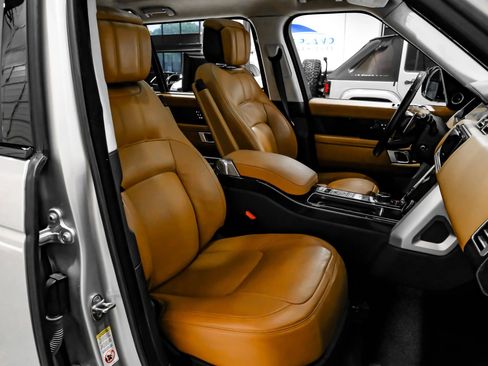 Used 2019 Land Rover Range Rover Long Wheelbase Autobiography image 41