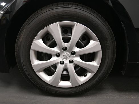 Certified 2024 Toyota Corolla LE FWD image 28