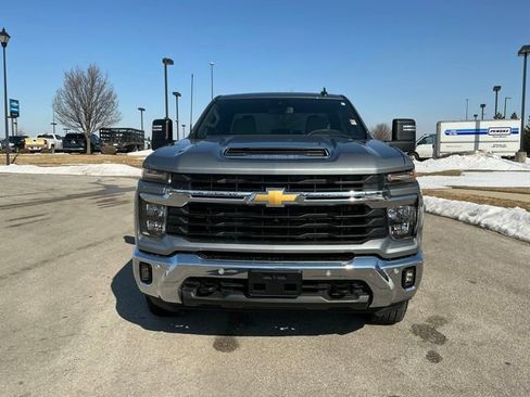 Used 2025 Chevrolet Silverado 2500 LT w/ All Star Edition image 9