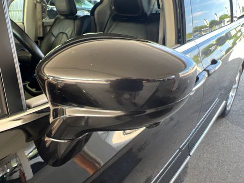 Used 2017 Chrysler Pacifica Touring-L Plus w/ Advanced Safetytec Group FWD image 29