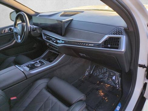 Used 2024 BMW X5 xDrive40i AWD/4WD image 24