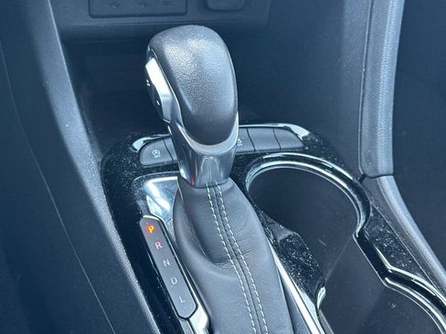 Used 2023 Buick Encore GX Preferred w/ Cold Weather Comfort Package FWD image 30