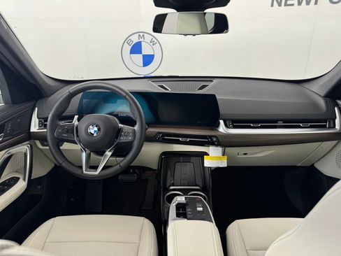 New 2026 BMW X1 xDrive28i w/ Convenience Package AWD/4WD image 18