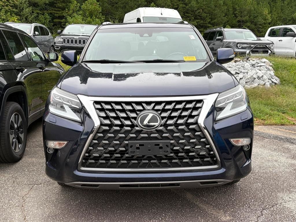 Used 2021 Lexus GX 460 Premium w/ Premium Package AWD/4WD image 2