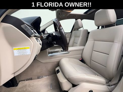 Used 2014 Mercedes-Benz E 350 Sedan image 17