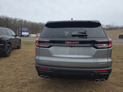 New 2026 GMC Acadia AT4 w/ Luxury Package image 4