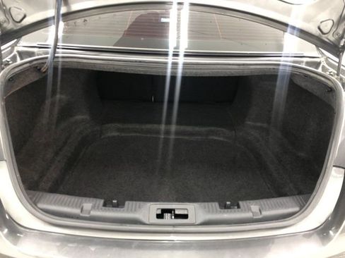 Used 2017 Ford Taurus Limited FWD image 23