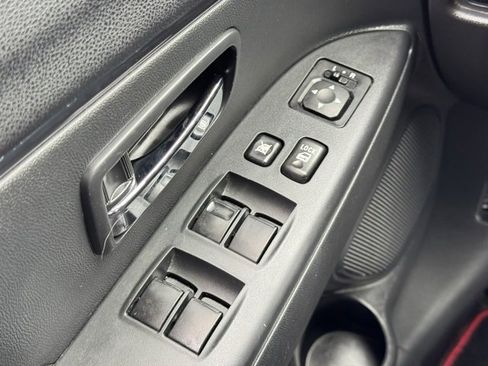 Used 2024 Mitsubishi Outlander Sport Ralliart image 23