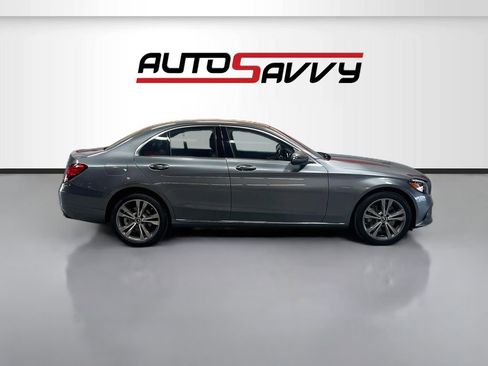 Used 2019 Mercedes-Benz C 300 4MATIC Sedan image 8